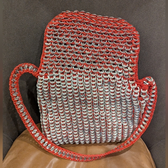 Rare vintage aluminum pop can tab crocheted purse large size capacity Silver/Red - Picture 12 of 17
